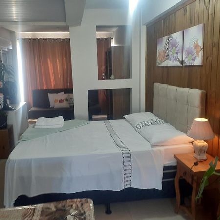 Loft Conceito Aberto - 4 Pessoas Lägenhet Araranguá Exteriör bild